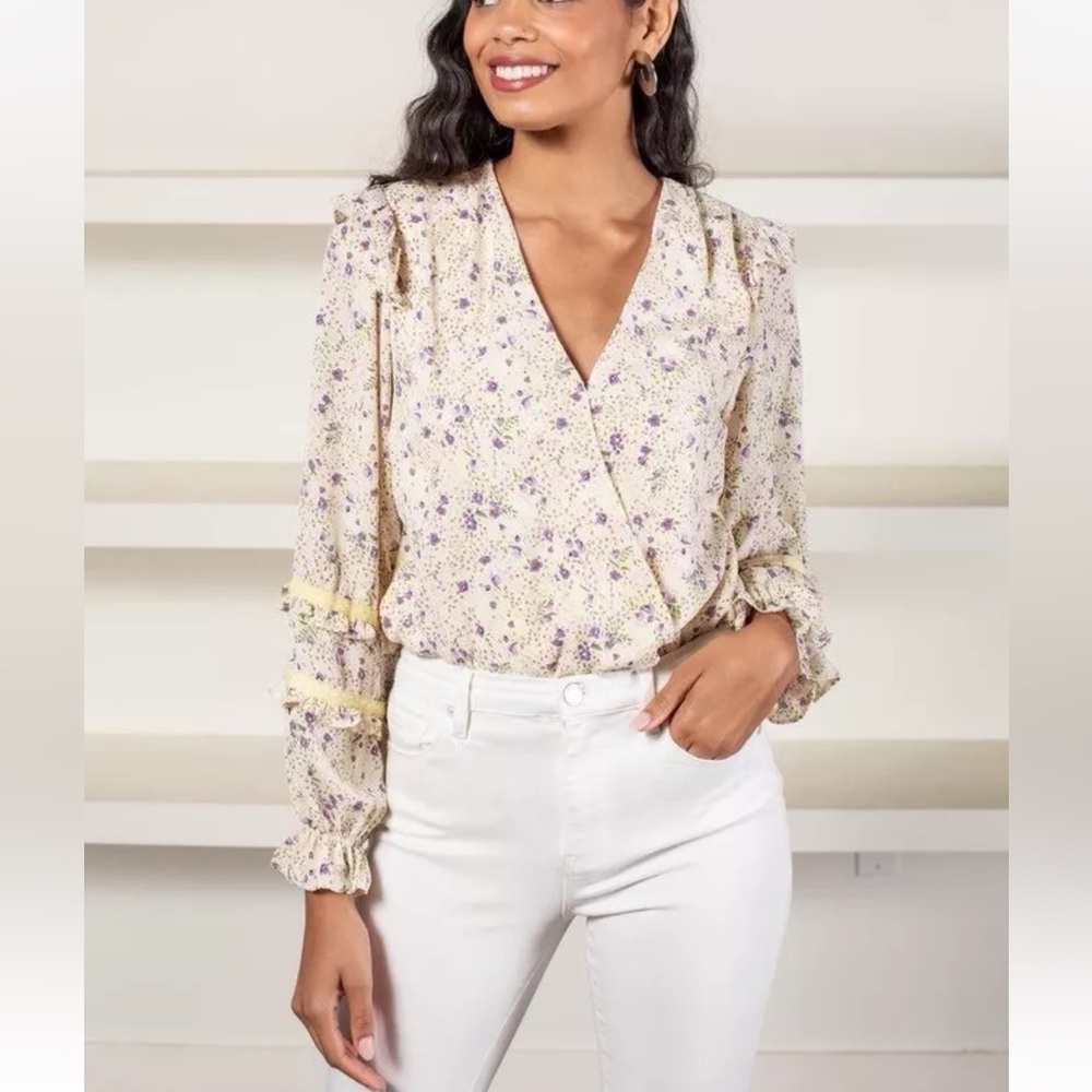 KARLIE CAMBRIA LONG SLEEVE SURPLICE BODYSUIT Sz M